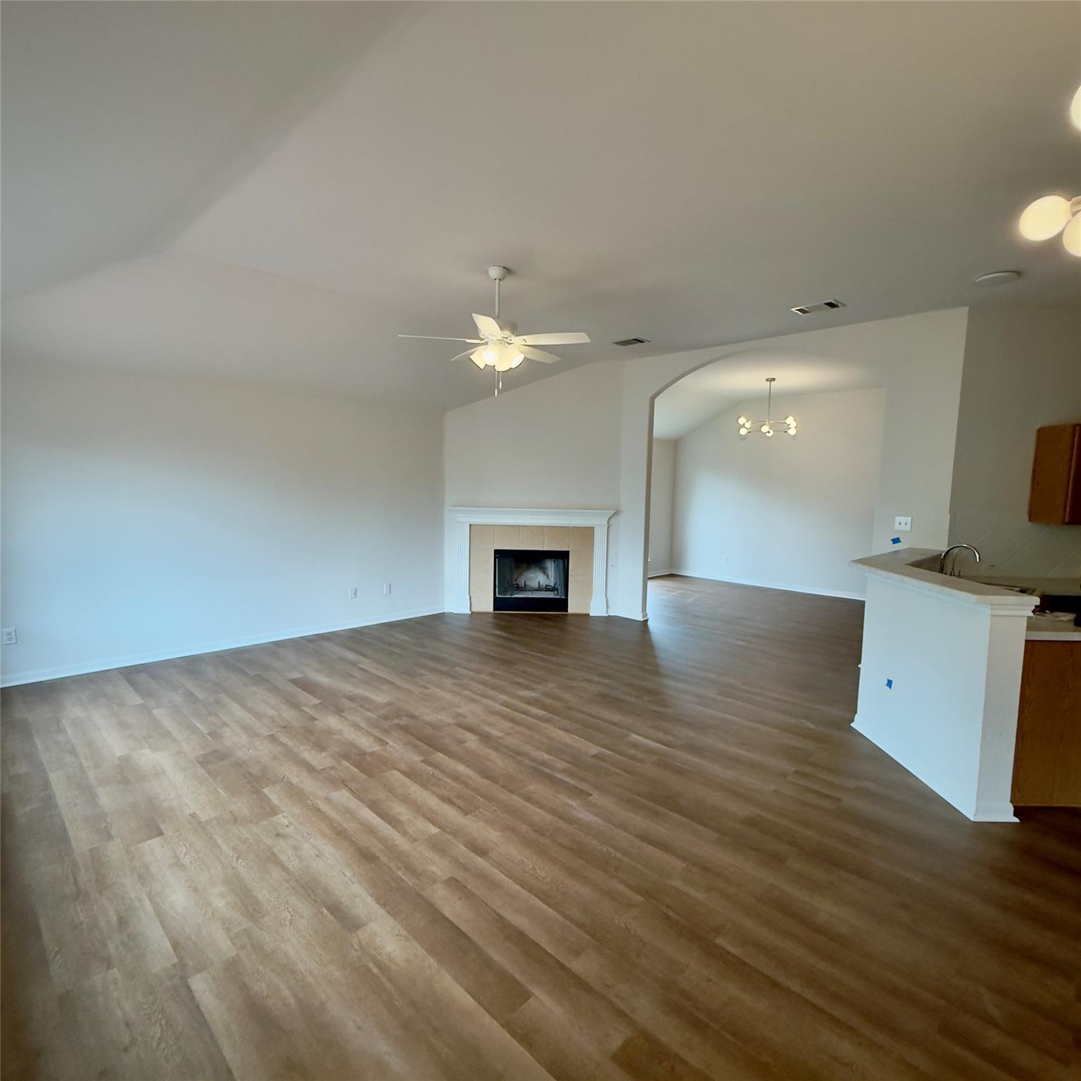 12700  Danbrook Cv, photo 3