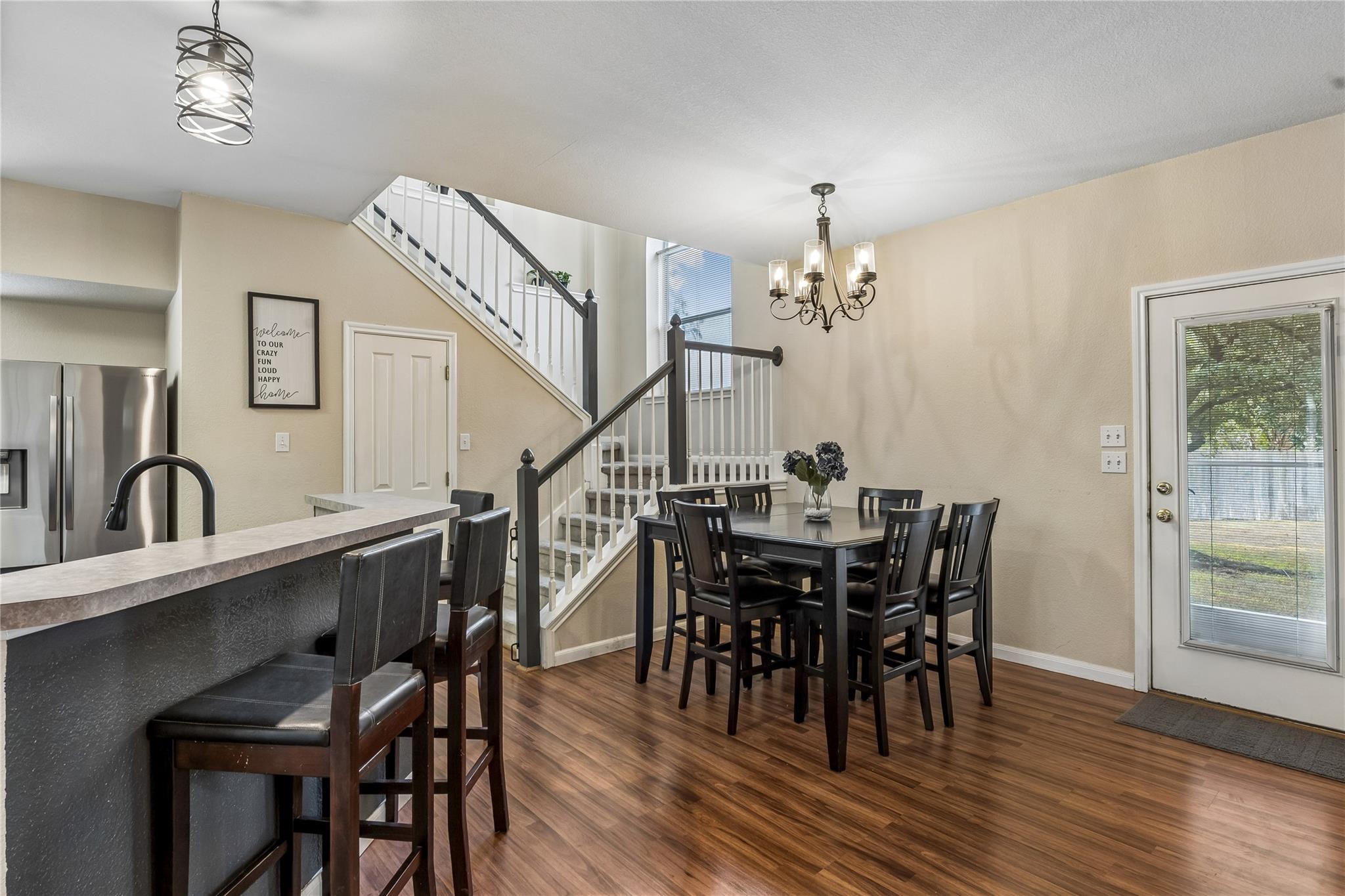 1105  Connemara Ln, photo 4