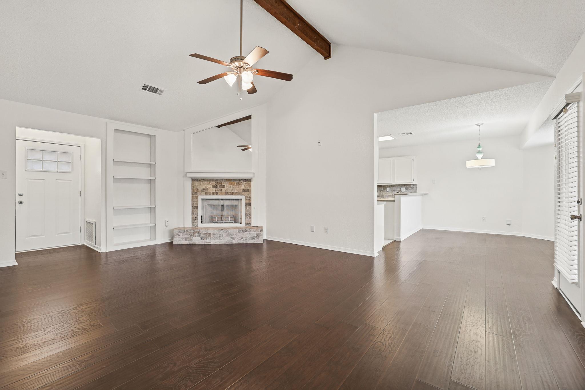 503  Dover Ln, photo 3