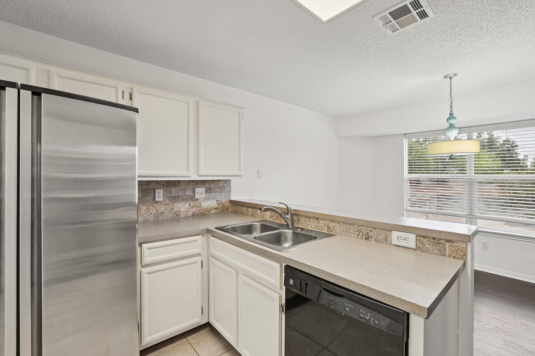 503  Dover Ln, photo 6