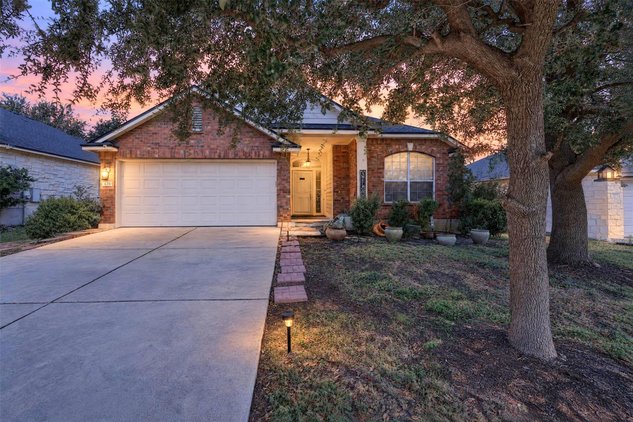 2436  BUTLER Way, photo 2