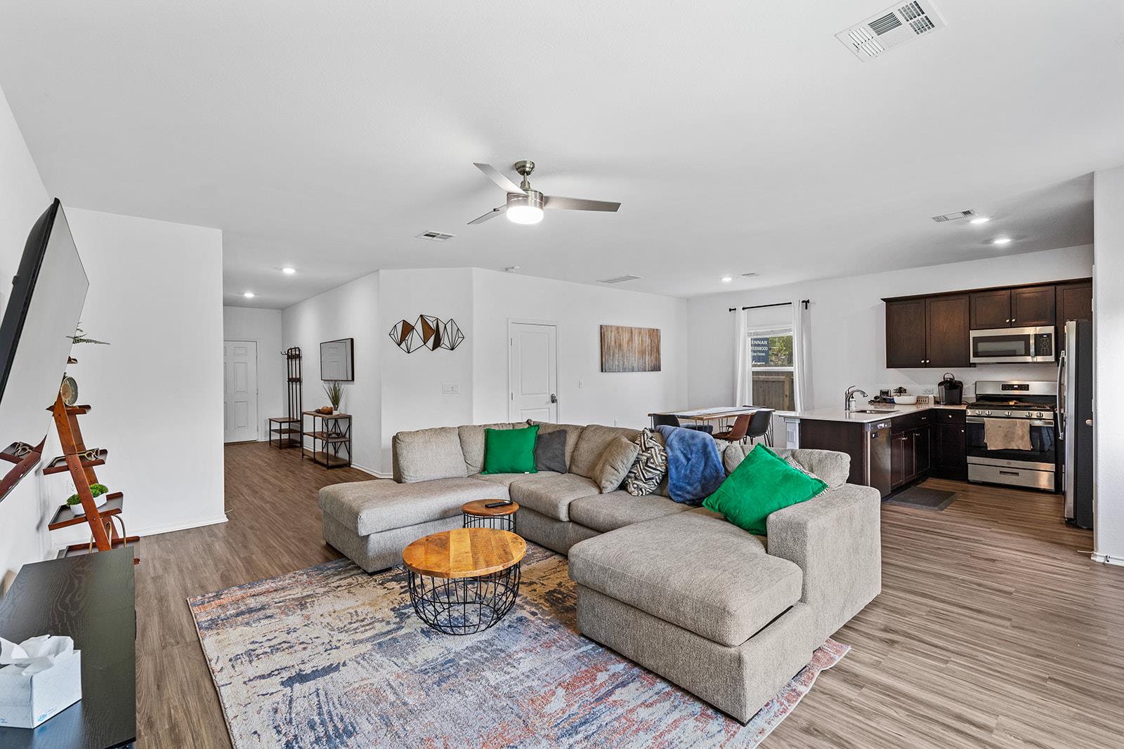 2204  Nightview Dr, photo 6