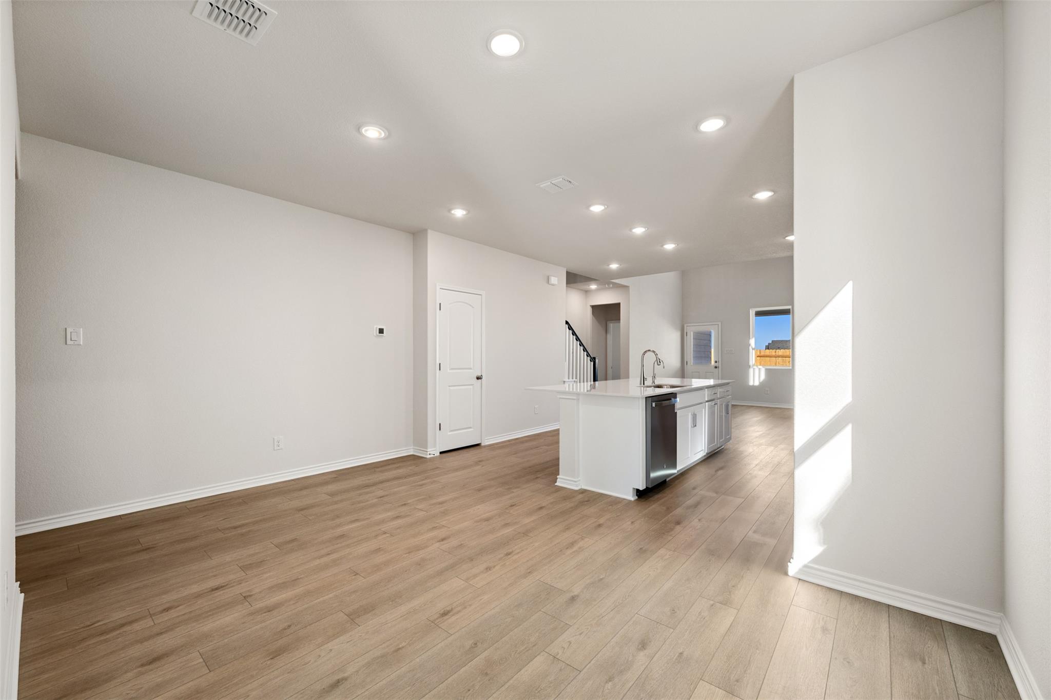 17414  Carmel Rancho Ave, photo 7