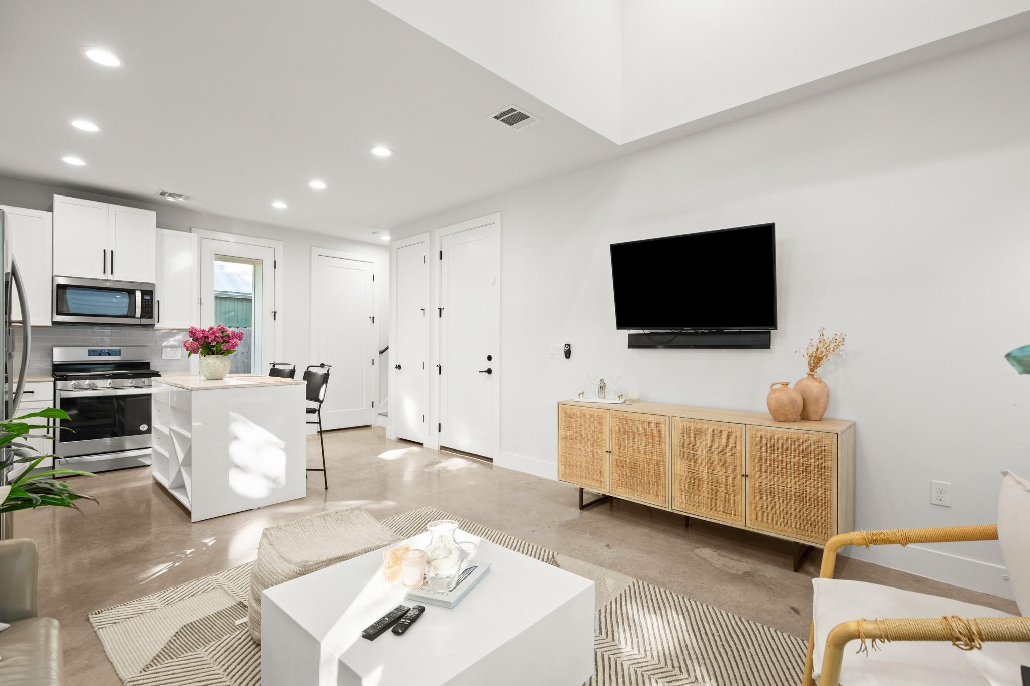619  Hammack Dr  #2, photo 9