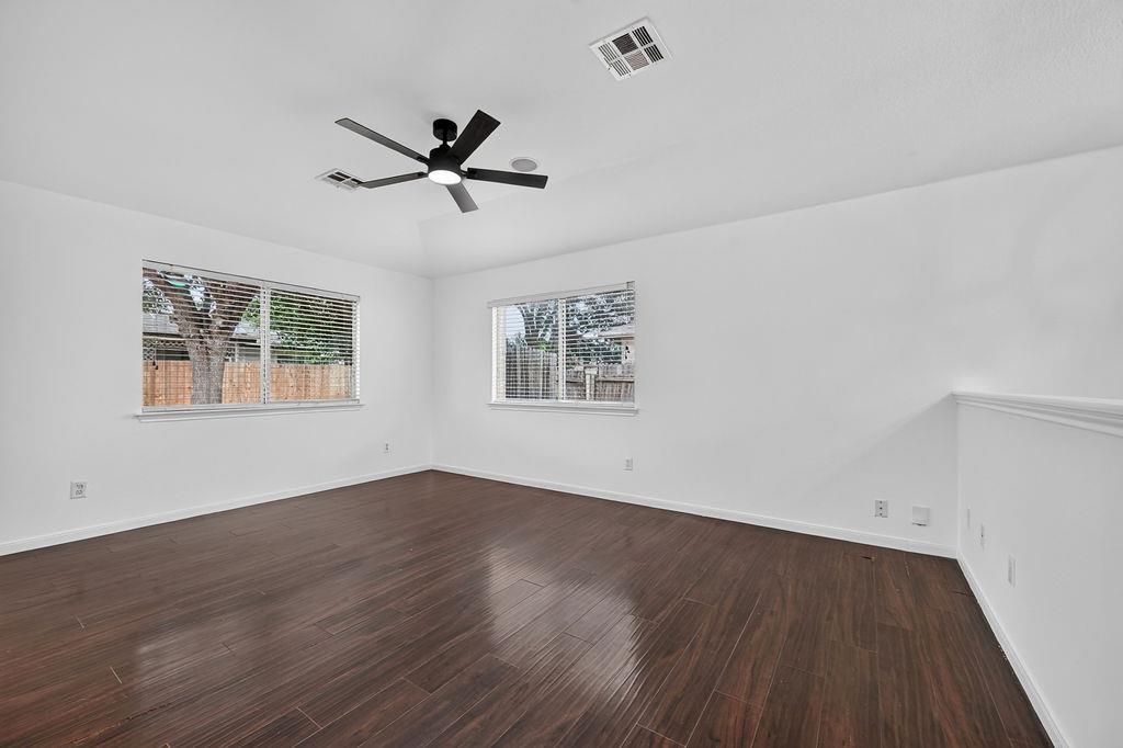 2113  Pearson Way, photo 5