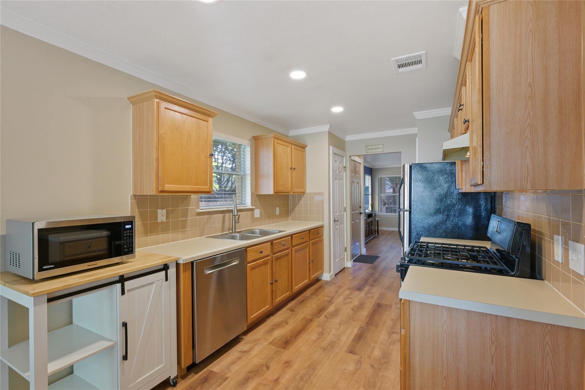 1804  Monks Tale Ct, photo 4