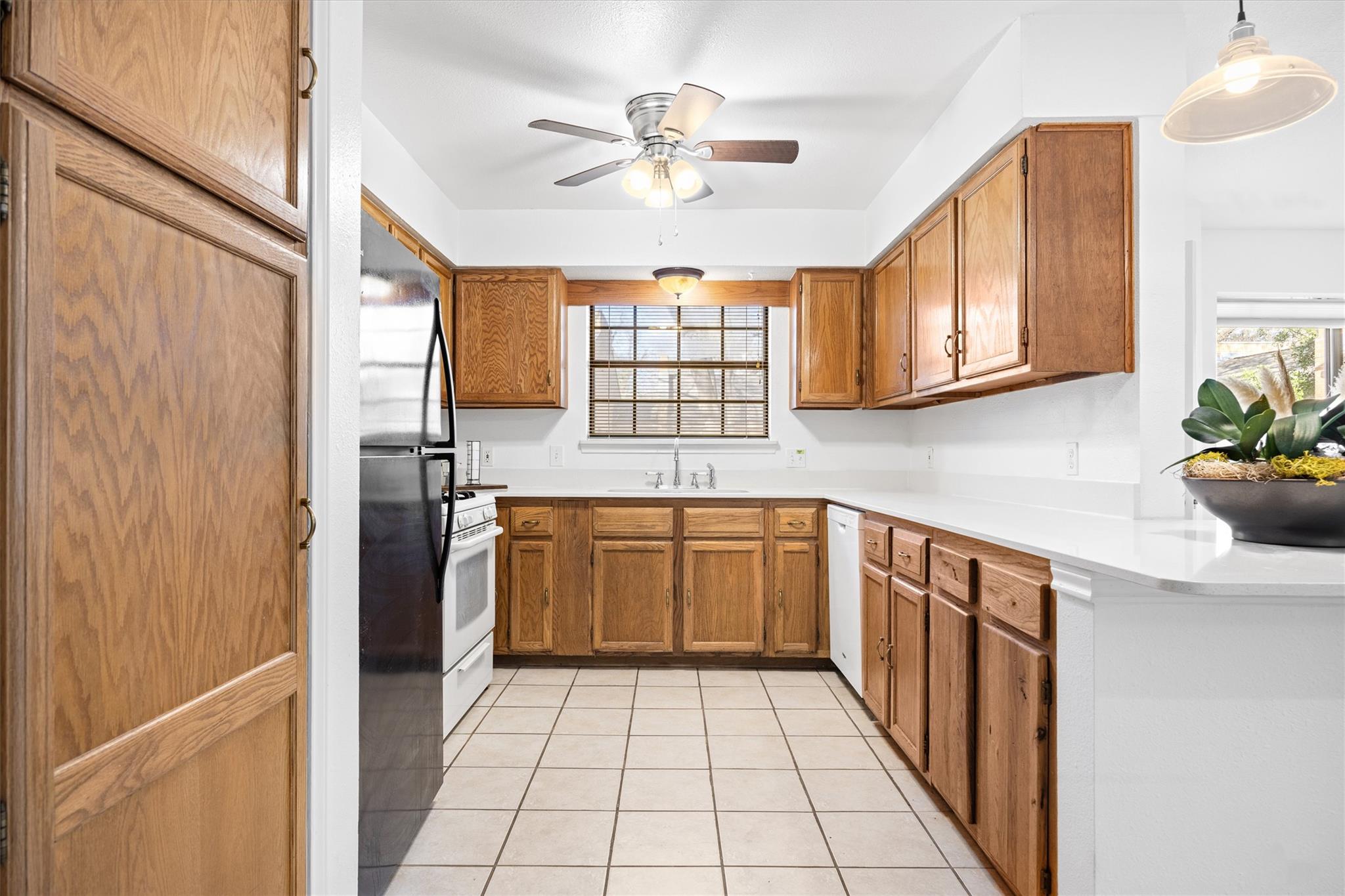 2301  Lawnmont Ave  #1, photo 7