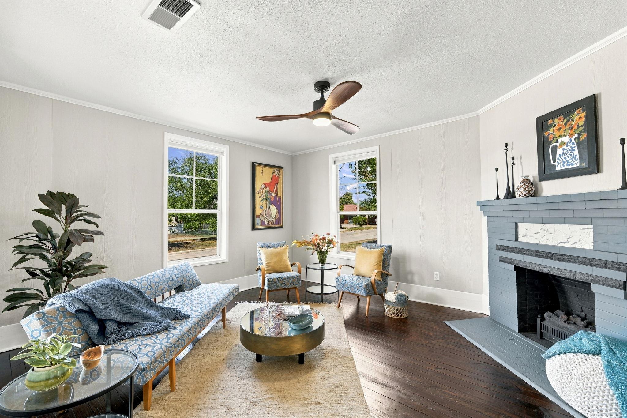 109 N 11th St, photo 4