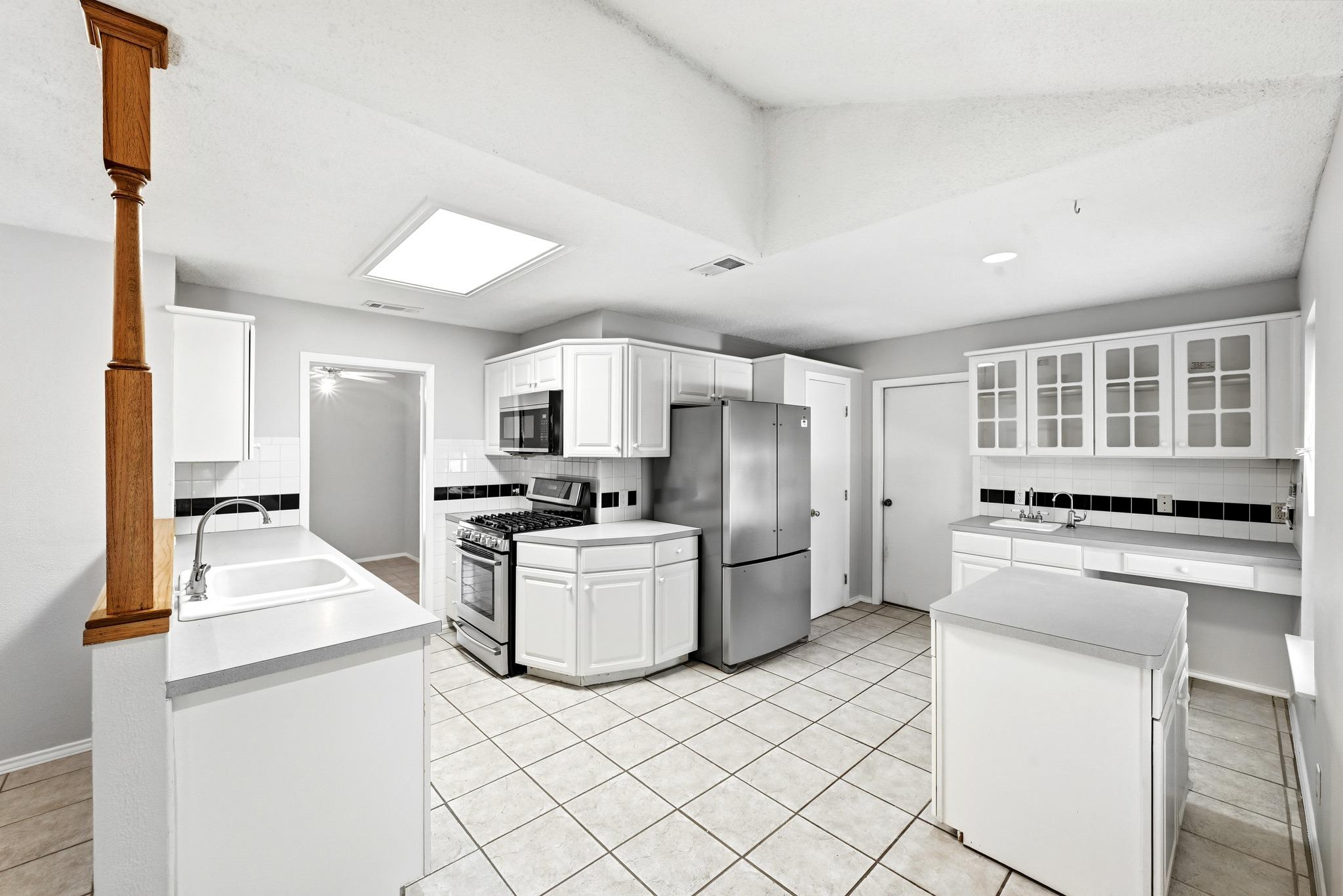 11601  OAK HAVEN Cv, photo 7