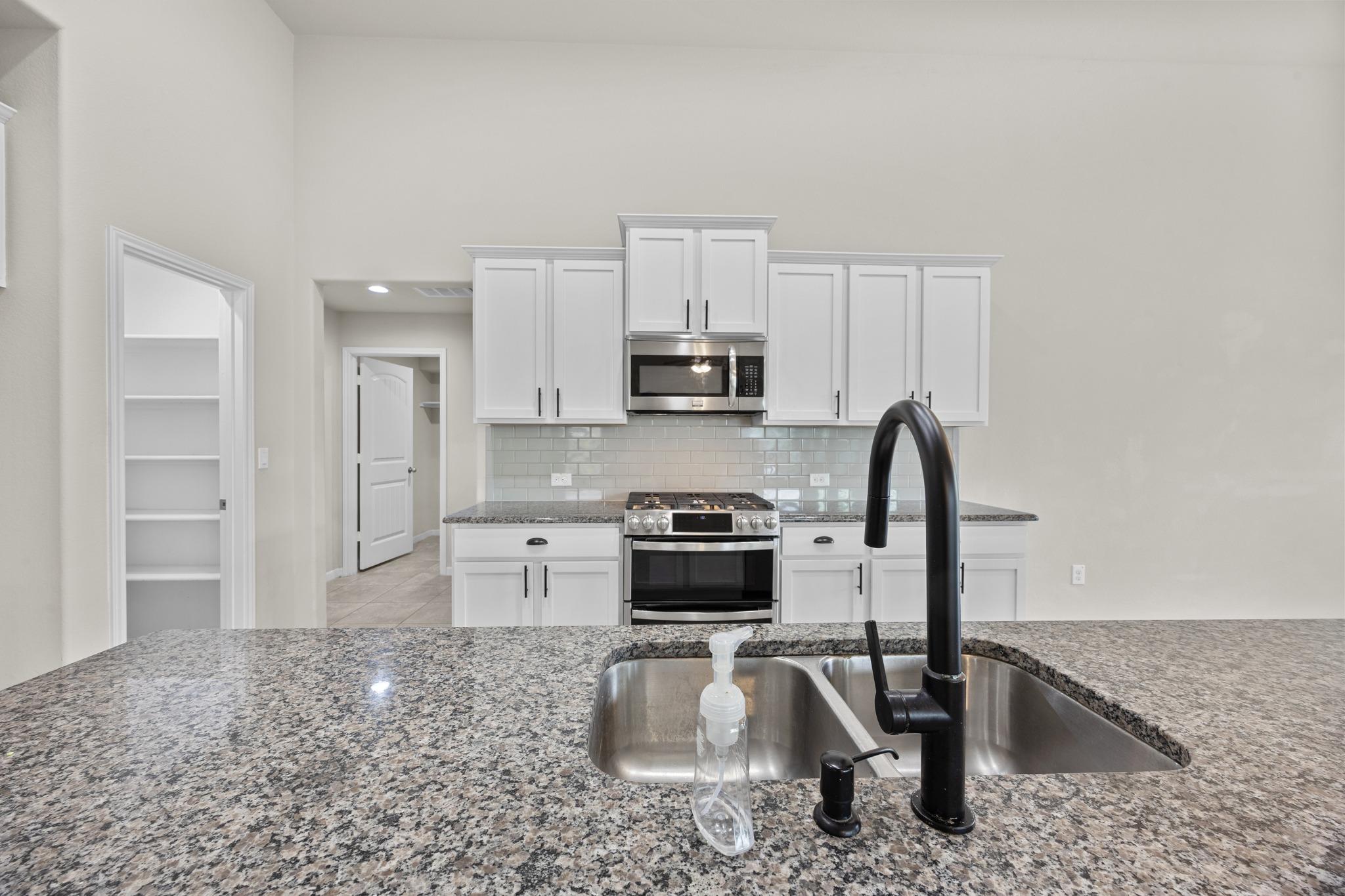 1018  Granbury Cv, photo 11