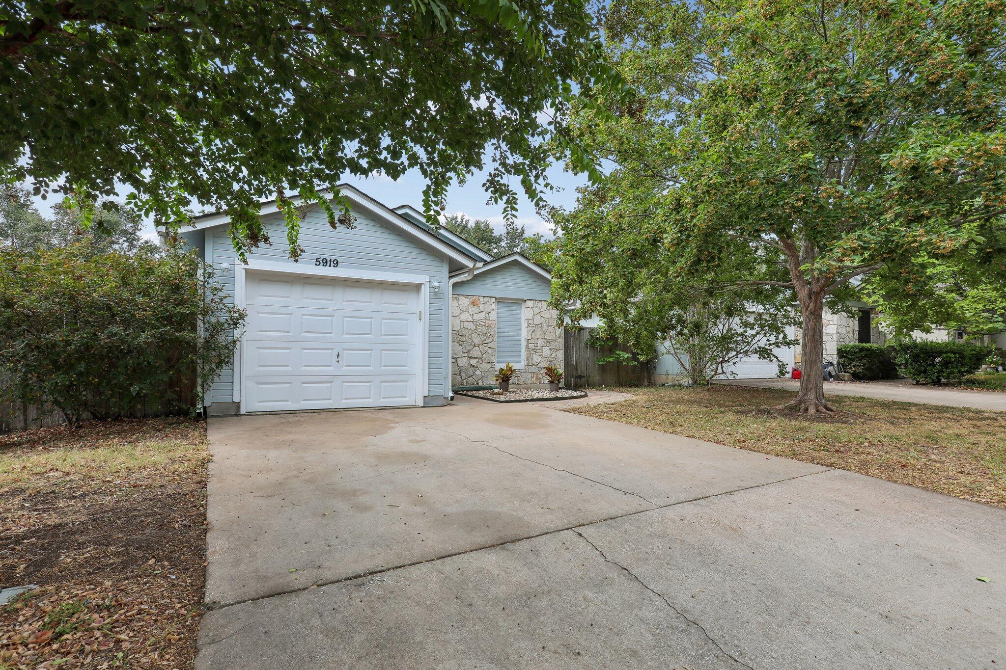5919  Kevin Kelly Pl, photo 2