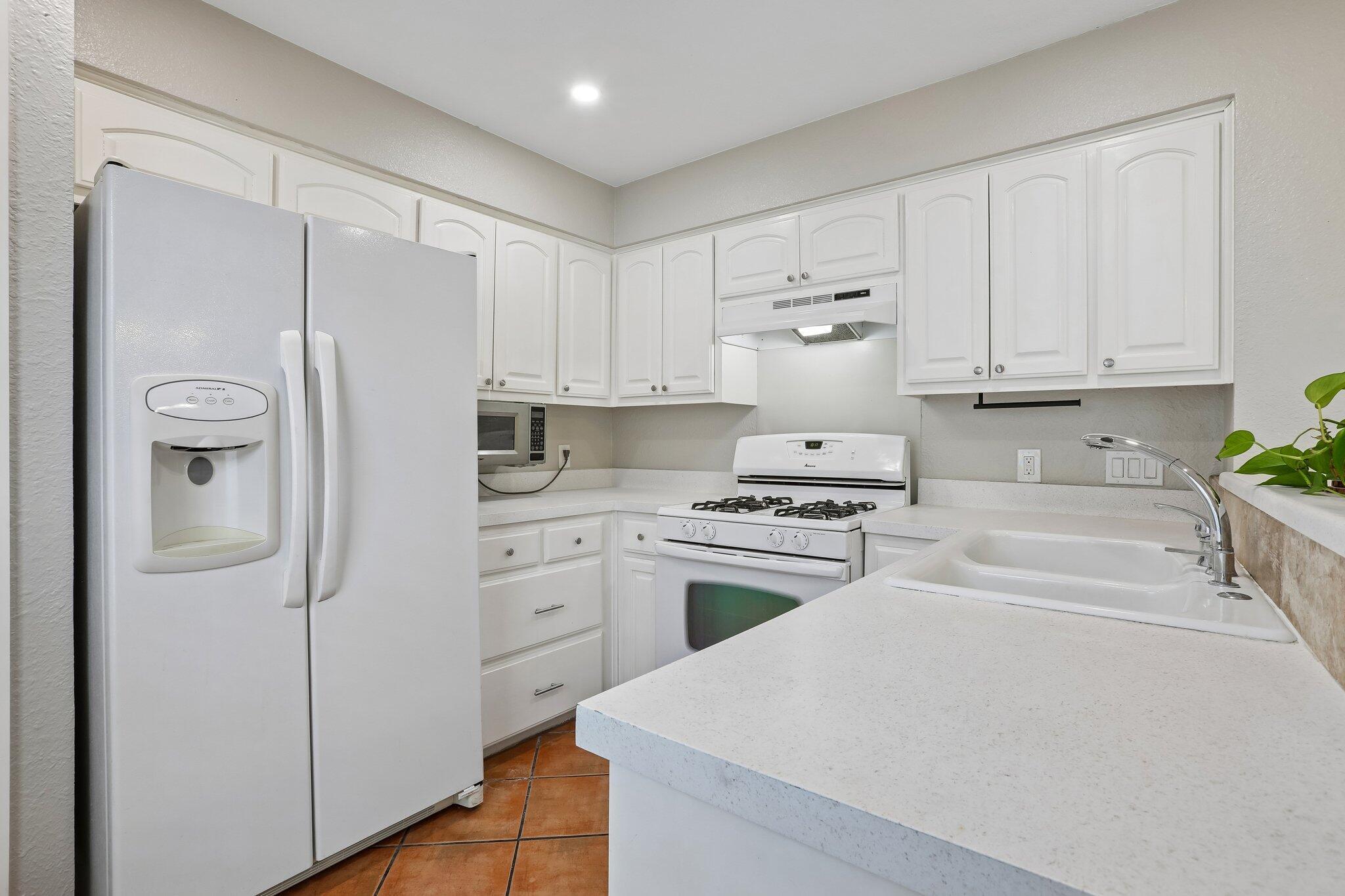 5919  Kevin Kelly Pl, photo 11