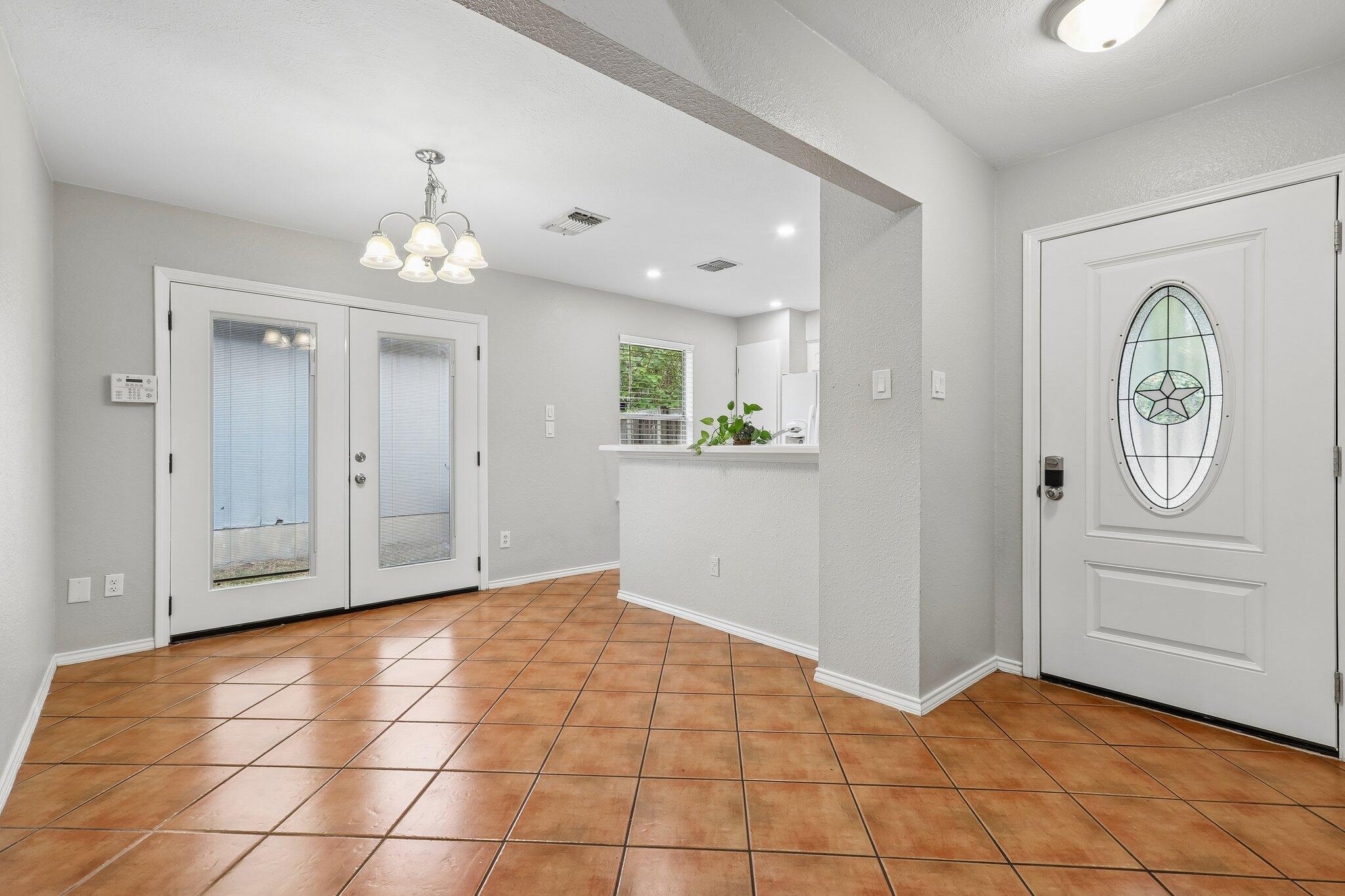 5919  Kevin Kelly Pl, photo 8