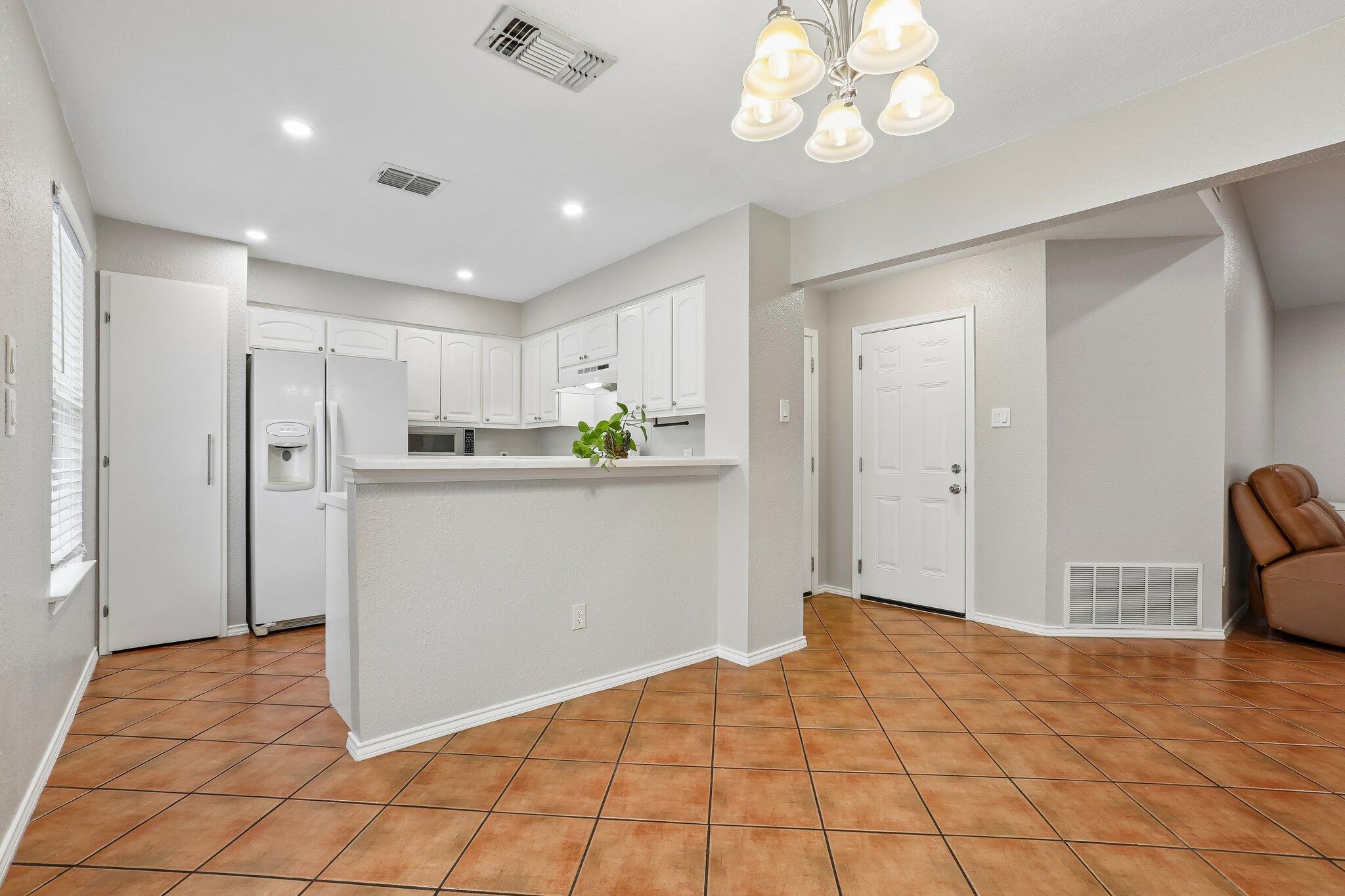 5919  Kevin Kelly Pl, photo 10