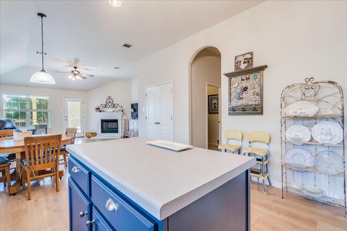 208  Ashwood N Dr, photo 10