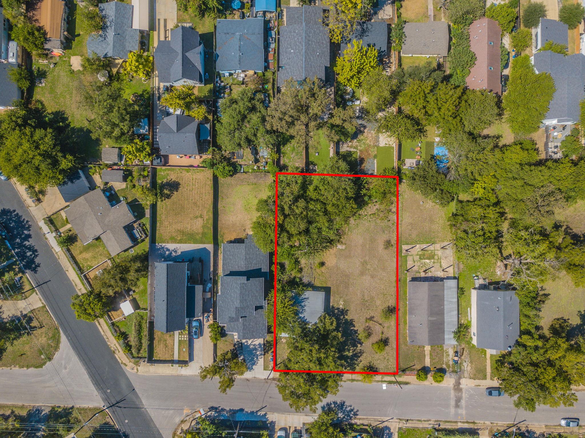 1006  Lott Ave, photo 2