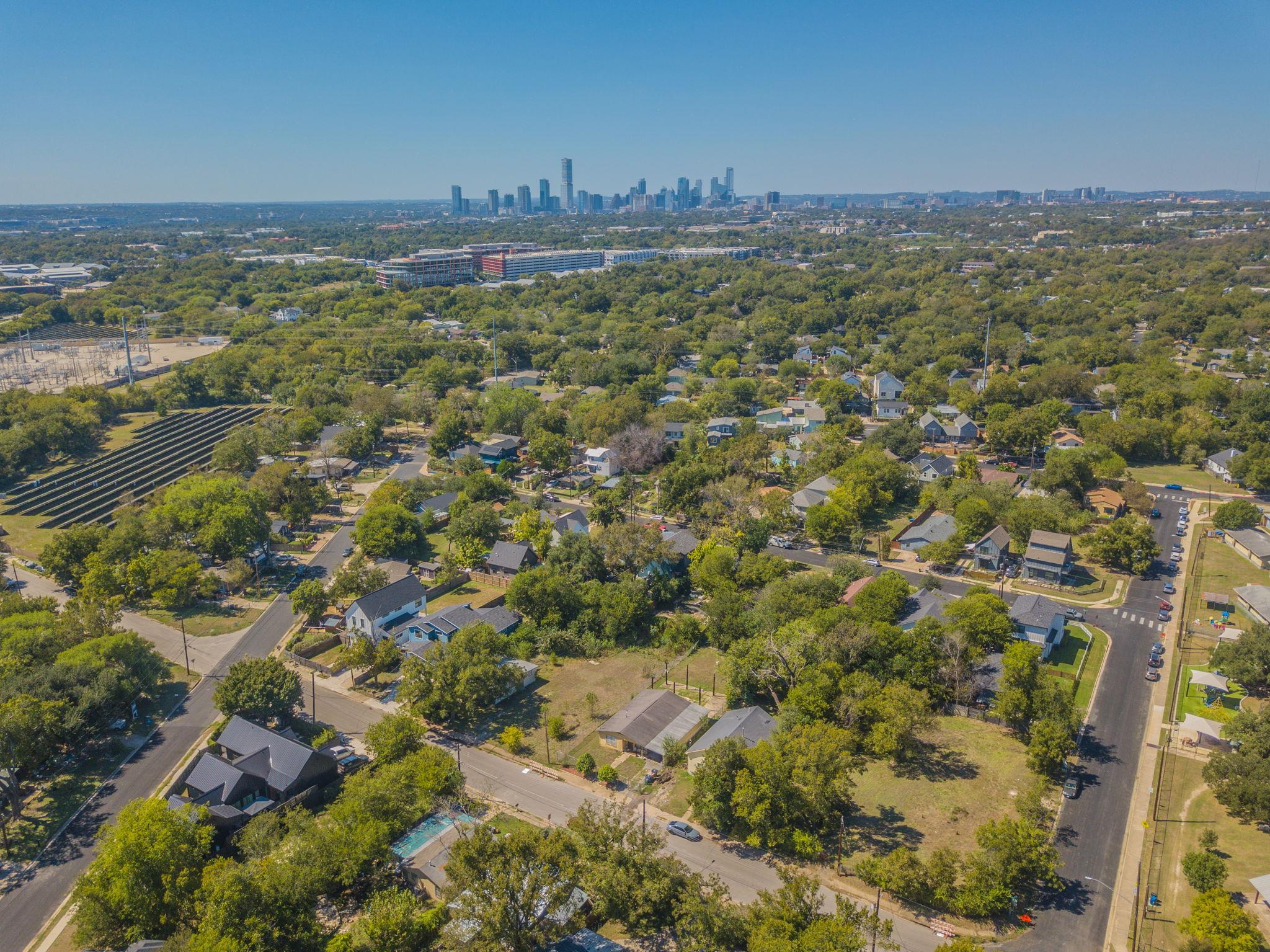 1006  Lott Ave, photo 3