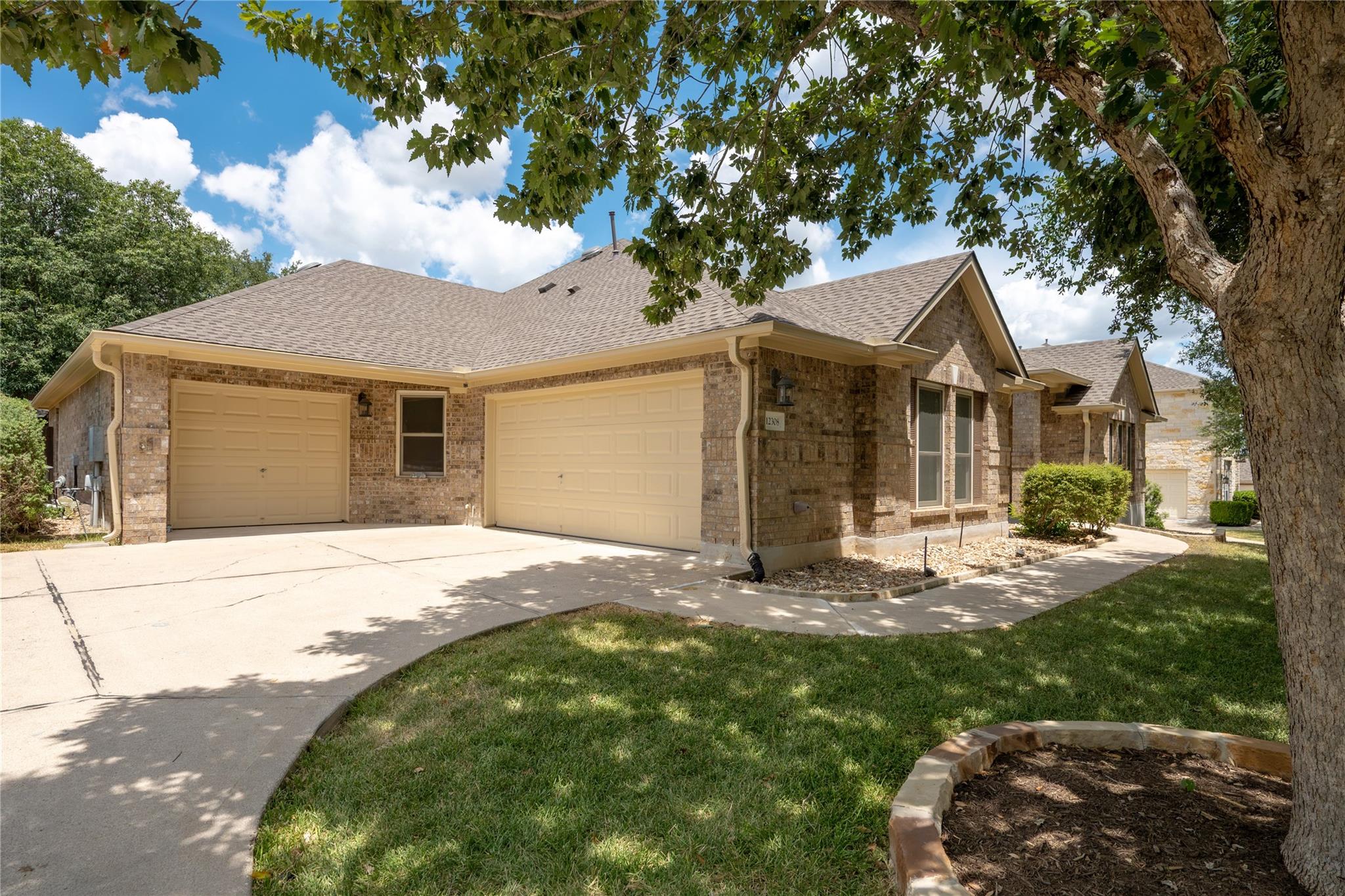 12308  Gatling Gun Ln, photo 3