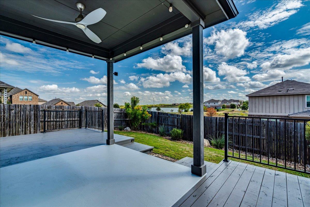 125  Boxwood Dr, photo 3