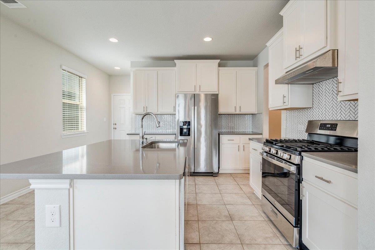 125  Boxwood Dr, photo 7
