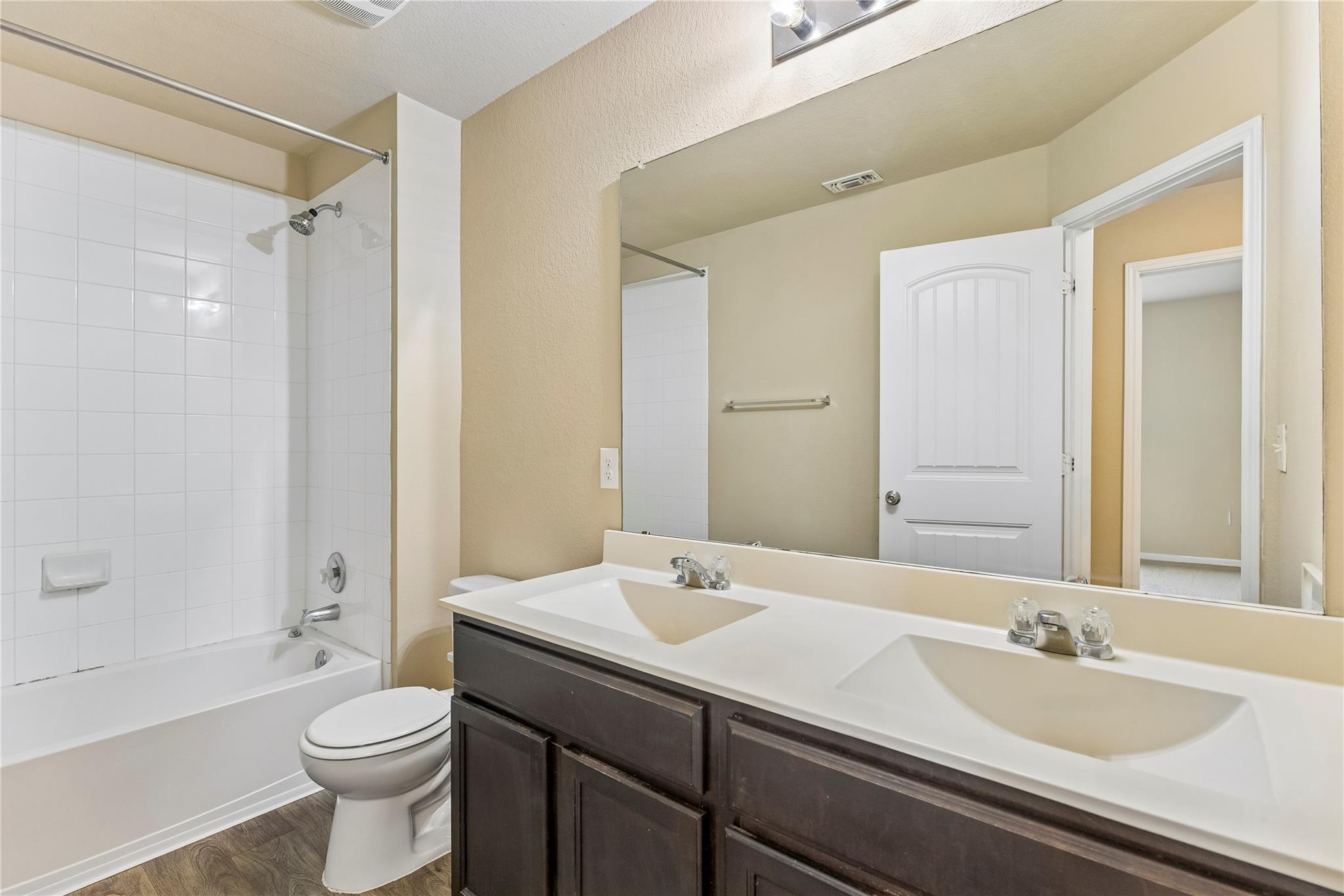 14409  Estuary Rd, photo 6