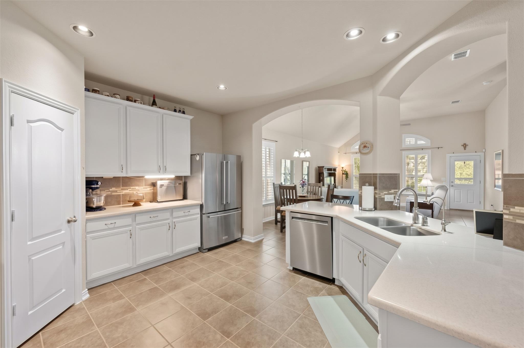 507  Field Corn Ln, photo 12