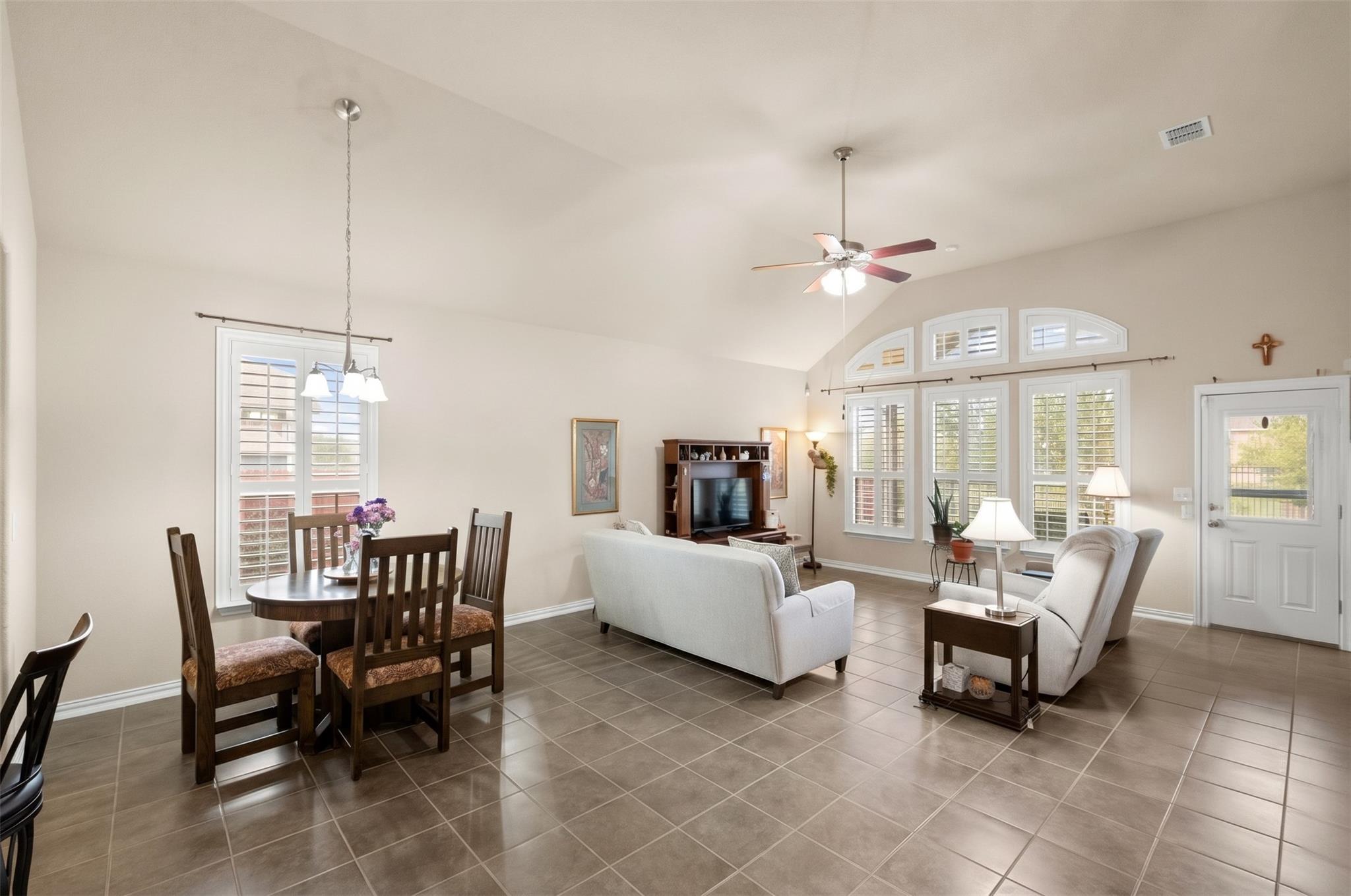 507  Field Corn Ln, photo 7