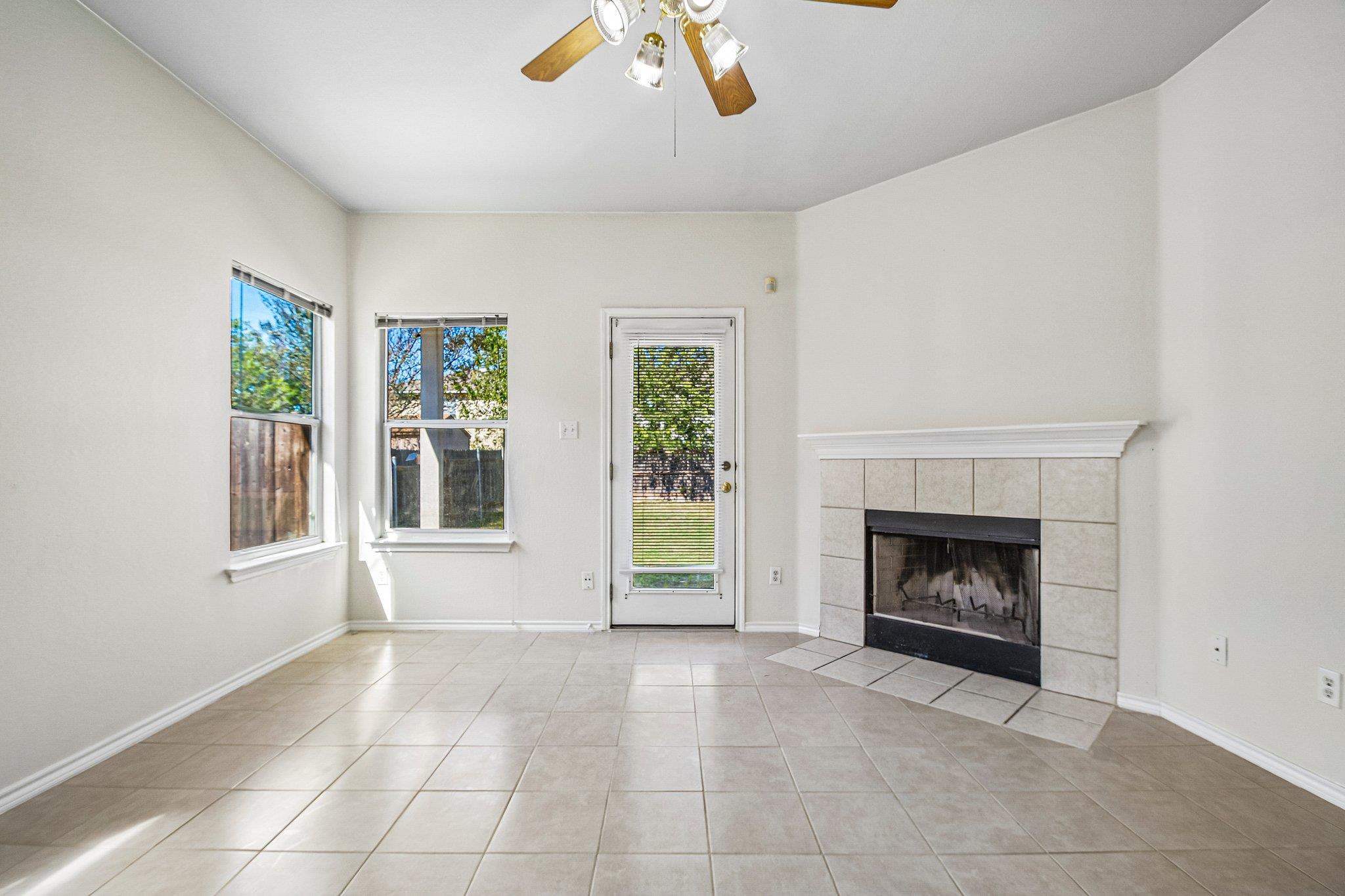 11404  Morgans Point St, photo 5