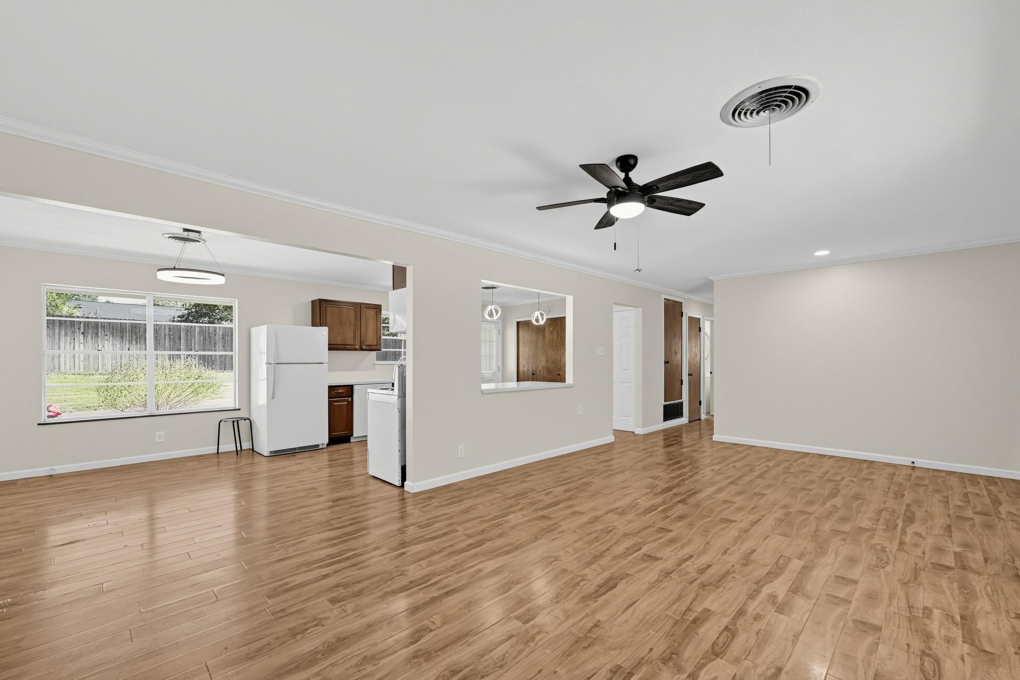 1611  Mesquite Ln, photo 4