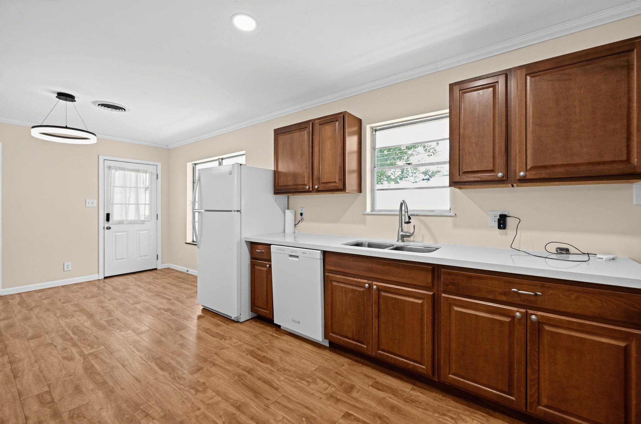 1611  Mesquite Ln, photo 10