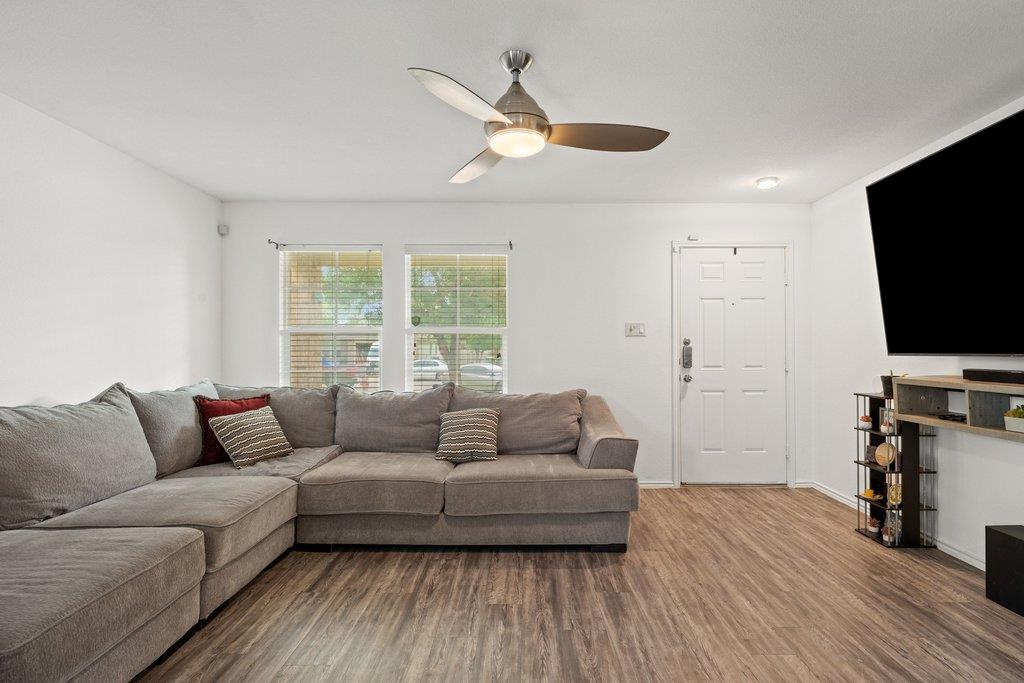 13212  High Sierra St, photo 6