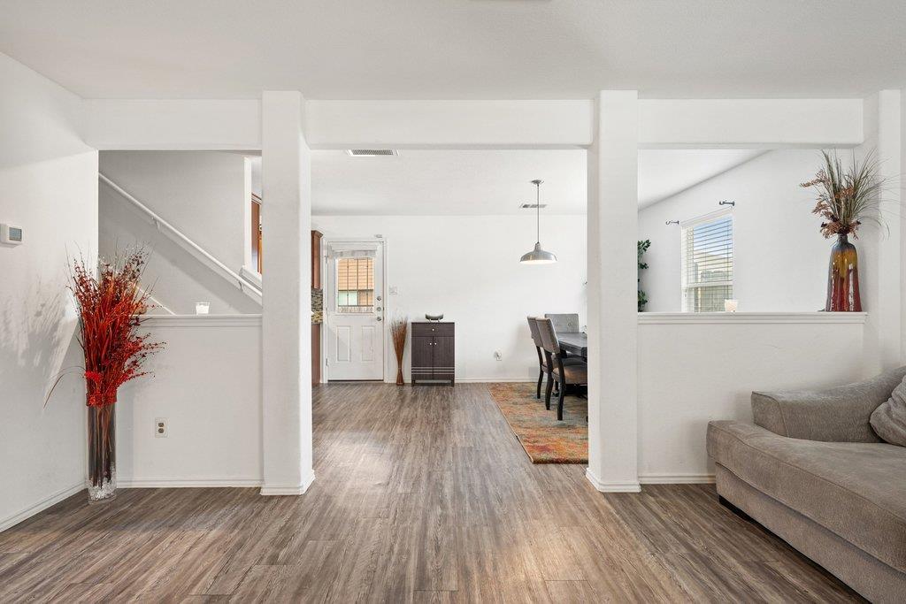 13212  High Sierra St, photo 7