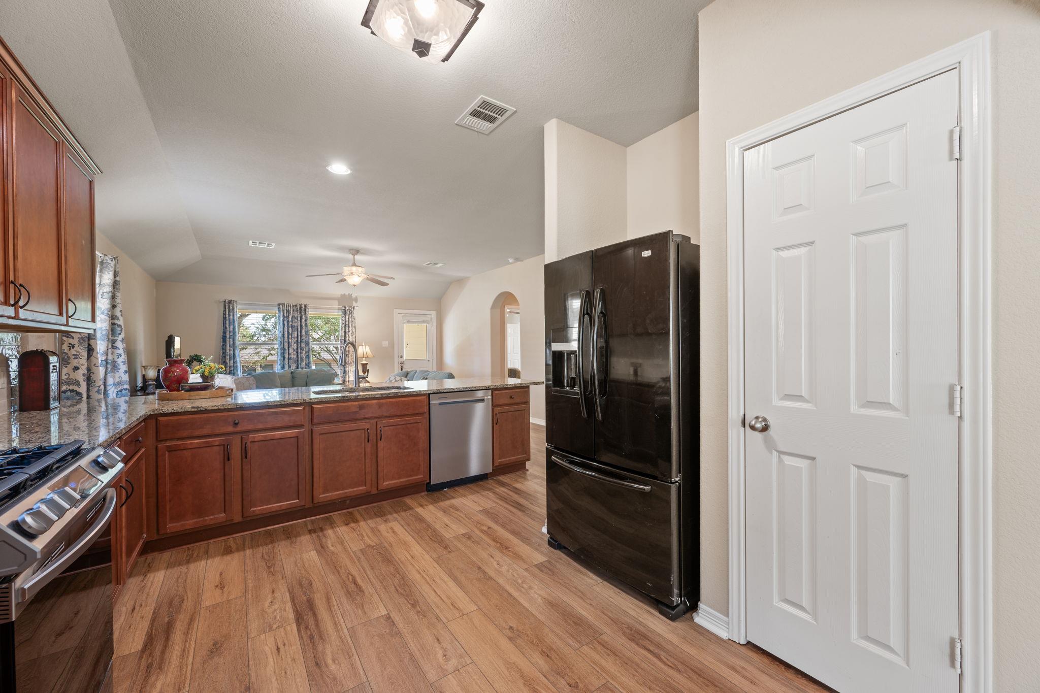 191  Lavender Ln, photo 9